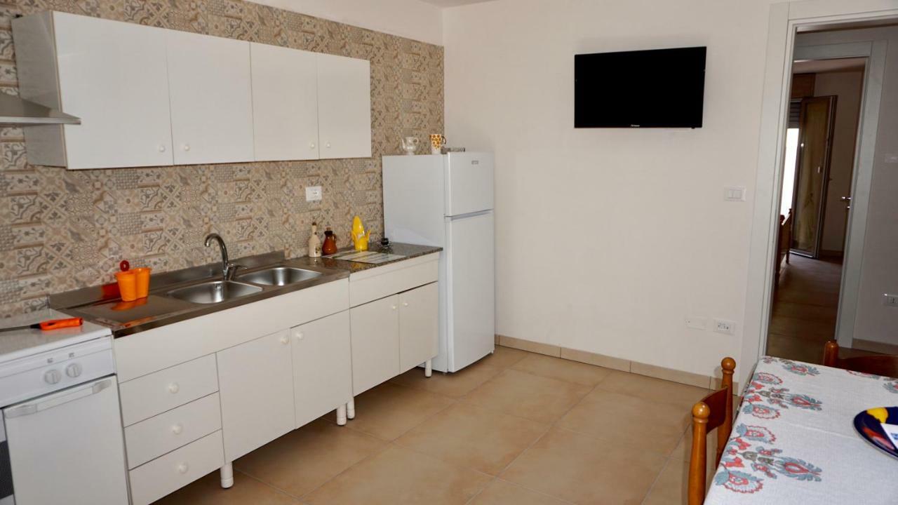 Appartamenti Torre Lapillo Exterior foto